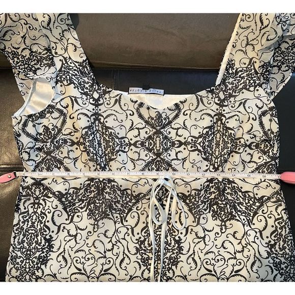 Antonio Melani Women's White/Black Short Sleeve Aline top size 12 - Picture 9 of 10